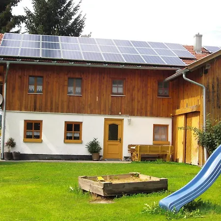 Feriehus Schoenes In In Waldnaehe Viechtach