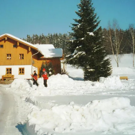 Ferienhaus Lovely Holiday Home In Viechtach Near The Forest