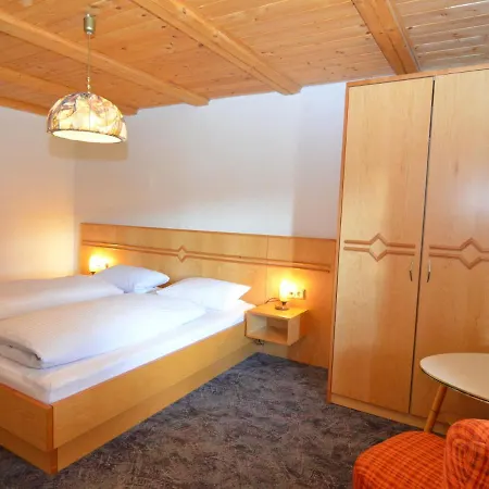 Lovely Holiday Home In Viechtach Near The Forest * Viechtach